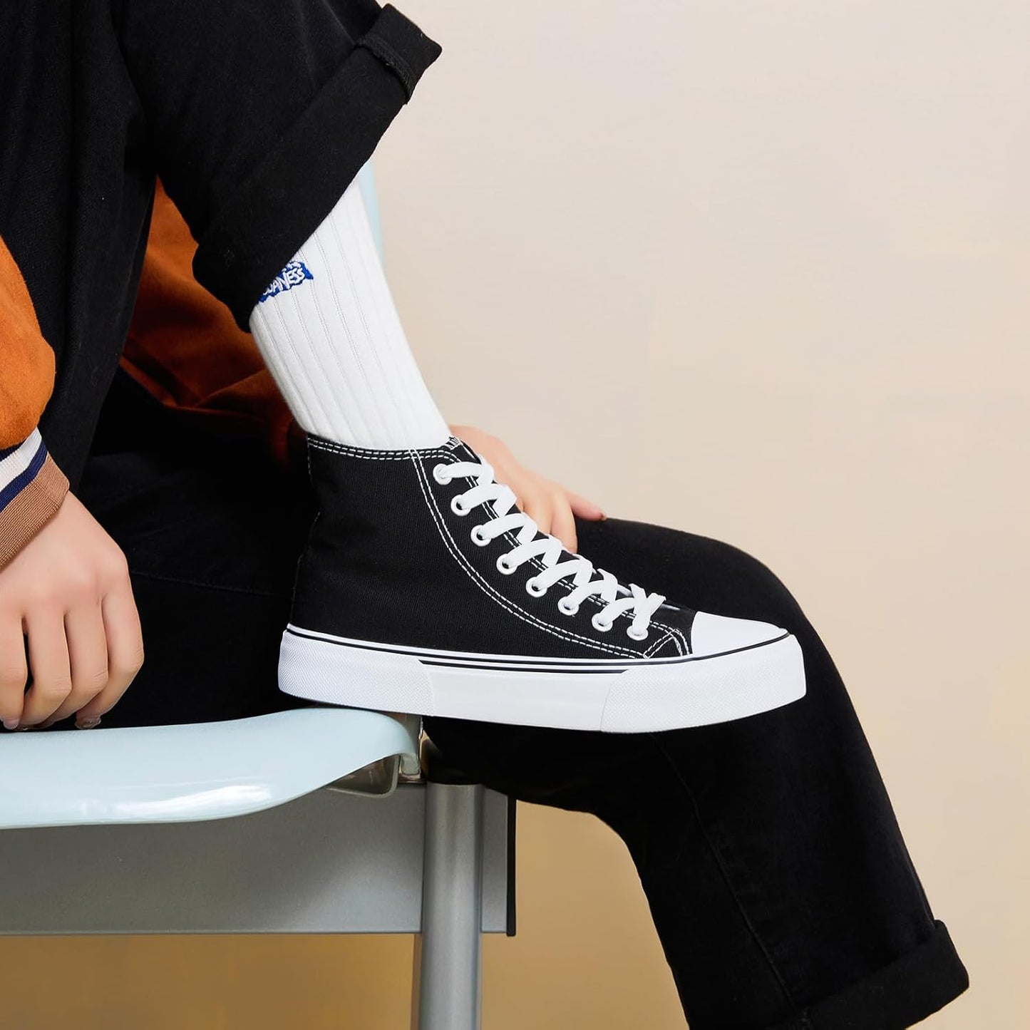 High-top sports shoes, classic high-top canvas shoes, lace-up style, men's fashionable sports shoes